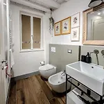 Prestige, La Porta Sul Centro Lejlighed Modena