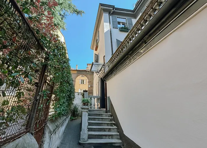 Prestige, La Porta Sul Centro * モデナ