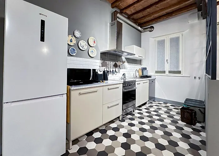 Prestige, La Porta Sul Centro