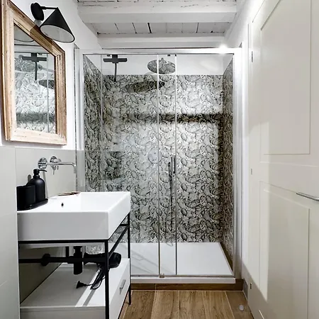 Prestige, La Porta Sul Centro