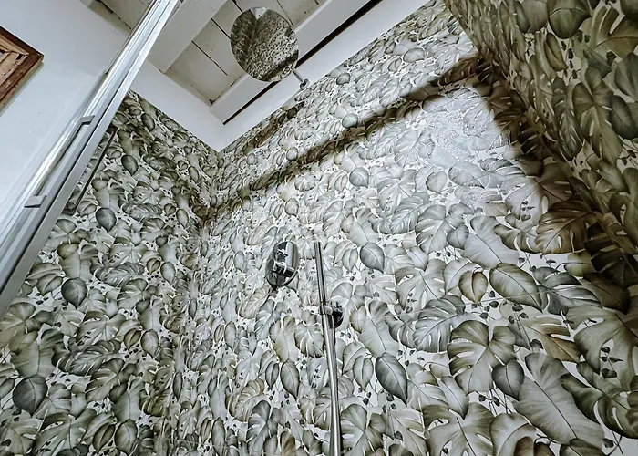 Prestige, La Porta Sul Centro